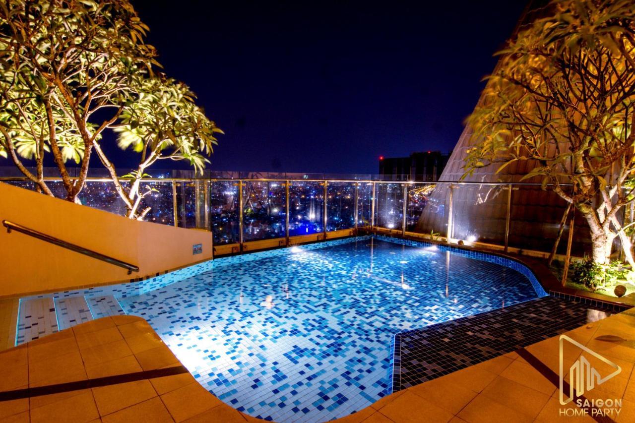 Icon 56 - Free Rooftop Pool Gym 6 Near Ben Thanh Market Хошимин Екстериор снимка
